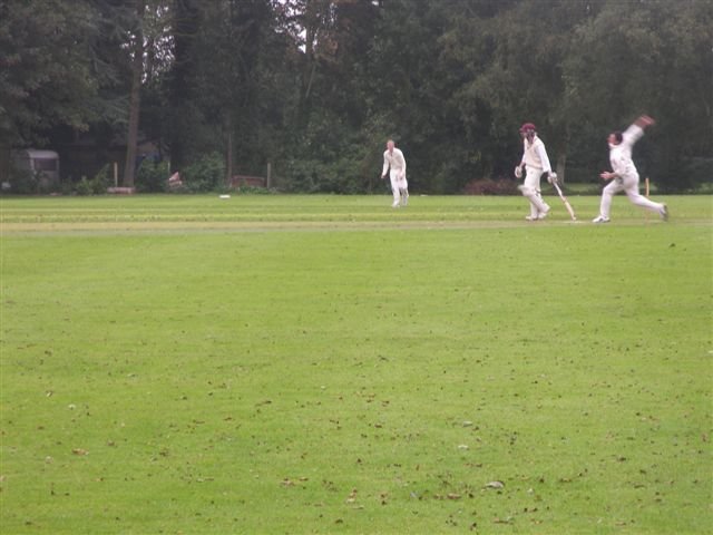 colinkeeleybowling2.jpg