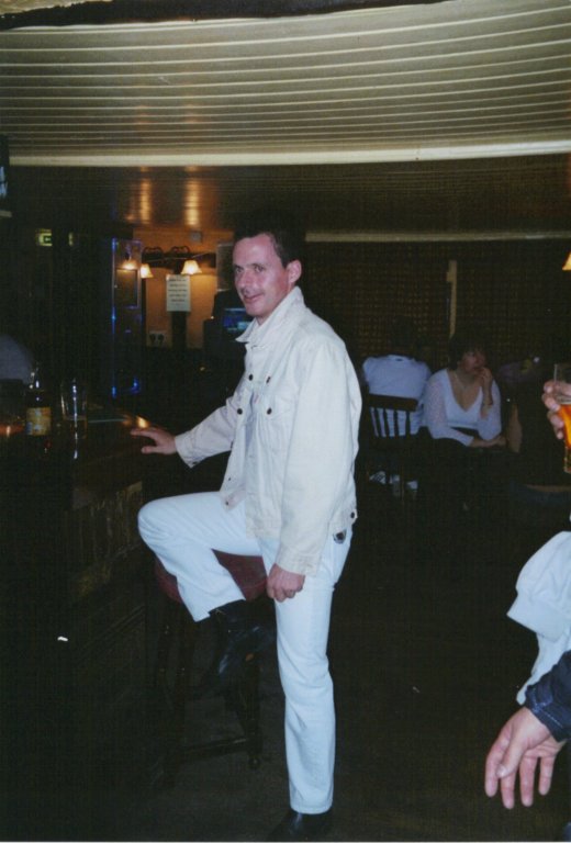 themaninwhitedarrenlunney.jpg